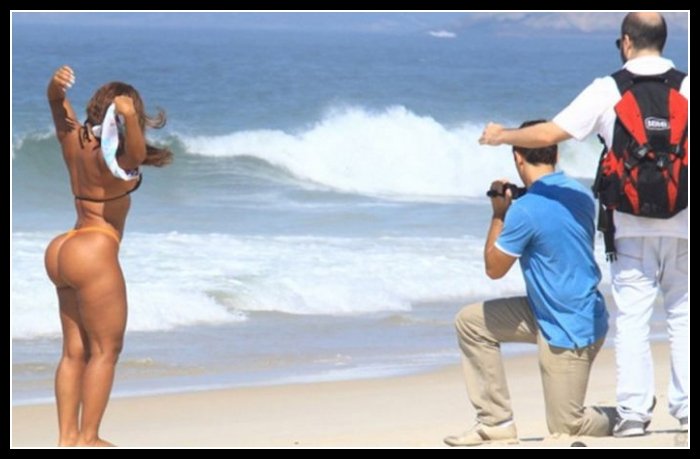 ladies_brazilian_beaches_28