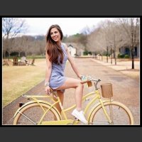 girls_on_bicycles_21