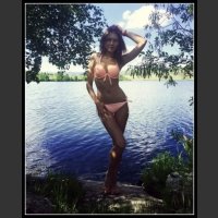 women_social_networks_23